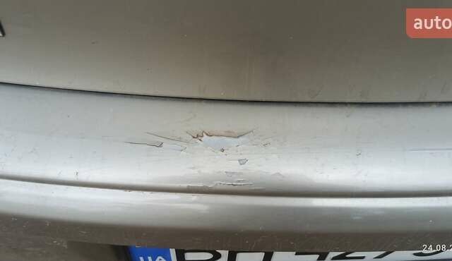 Бежевый Мицубиси Лансер, объемом двигателя 2 л и пробегом 235 тыс. км за 7200 $, фото 14 на Automoto.ua