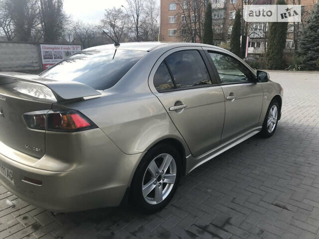 Бежевий Міцубісі Lancer, об'ємом двигуна 2 л та пробігом 40 тис. км за 6700 $, фото 5 на Automoto.ua