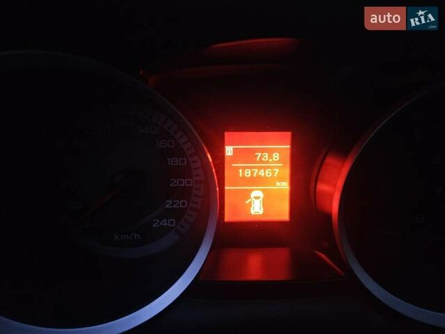 Бежевый Мицубиси Лансер, объемом двигателя 1.5 л и пробегом 187 тыс. км за 5500 $, фото 17 на Automoto.ua