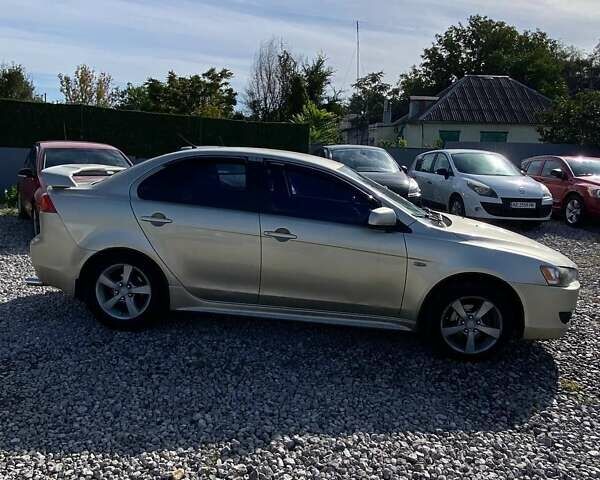 Бежевий Міцубісі Lancer, об'ємом двигуна 2 л та пробігом 250 тис. км за 5500 $, фото 6 на Automoto.ua