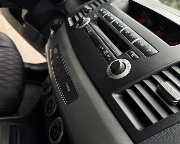 Бежевий Міцубісі Lancer, об'ємом двигуна 2 л та пробігом 280 тис. км за 8000 $, фото 18 на Automoto.ua