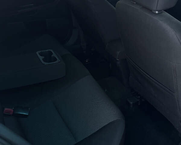 Бежевый Мицубиси Лансер, объемом двигателя 2 л и пробегом 225 тыс. км за 6999 $, фото 18 на Automoto.ua