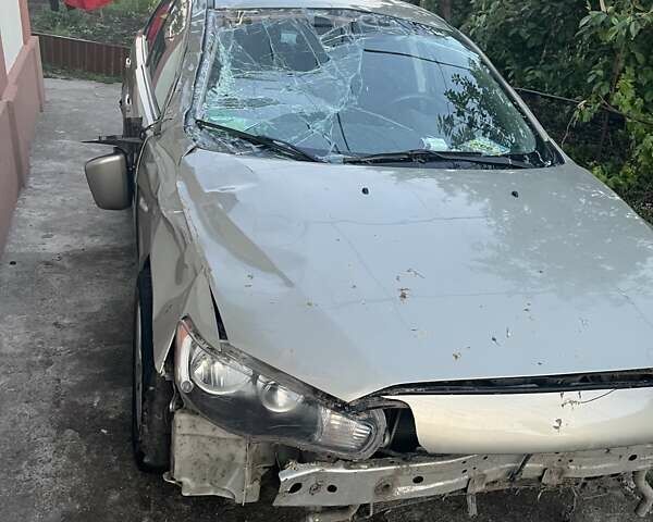 Бежевий Міцубісі Lancer, об'ємом двигуна 2 л та пробігом 210 тис. км за 3500 $, фото 3 на Automoto.ua