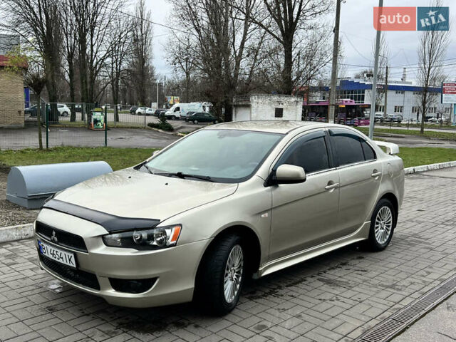 Бежевий Міцубісі Lancer, об'ємом двигуна 2 л та пробігом 262 тис. км за 6000 $, фото 7 на Automoto.ua