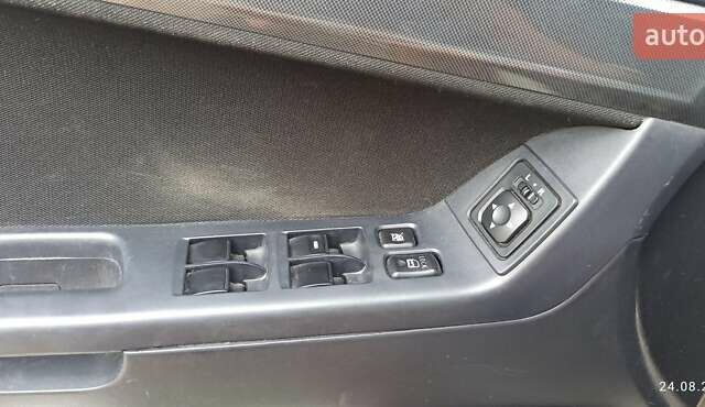 Бежевый Мицубиси Лансер, объемом двигателя 2 л и пробегом 235 тыс. км за 7200 $, фото 7 на Automoto.ua