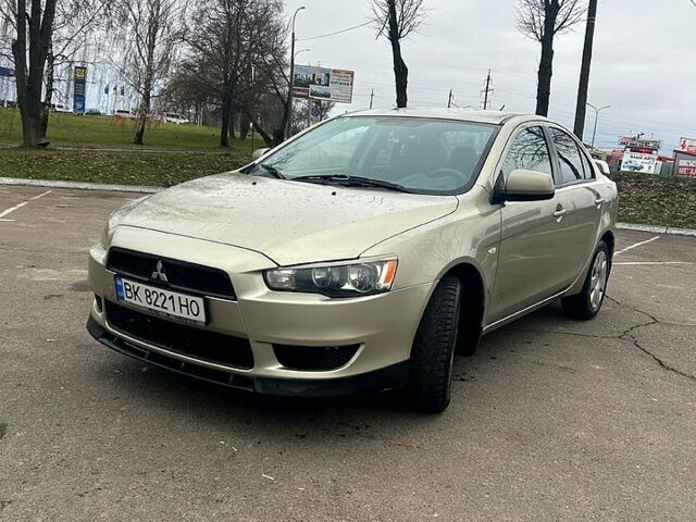 Бежевий Міцубісі Lancer, об'ємом двигуна 1.5 л та пробігом 262 тис. км за 5999 $, фото 6 на Automoto.ua