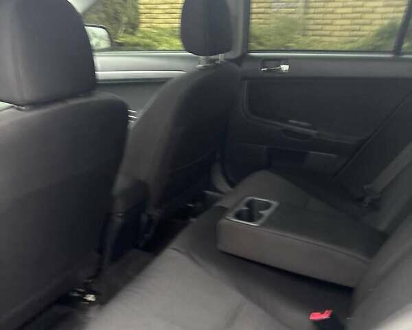 Бежевый Мицубиси Лансер, объемом двигателя 2 л и пробегом 250 тыс. км за 6500 $, фото 8 на Automoto.ua