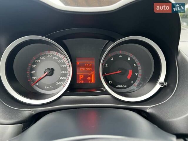 Бежевый Мицубиси Лансер, объемом двигателя 1.5 л и пробегом 230 тыс. км за 5950 $, фото 14 на Automoto.ua