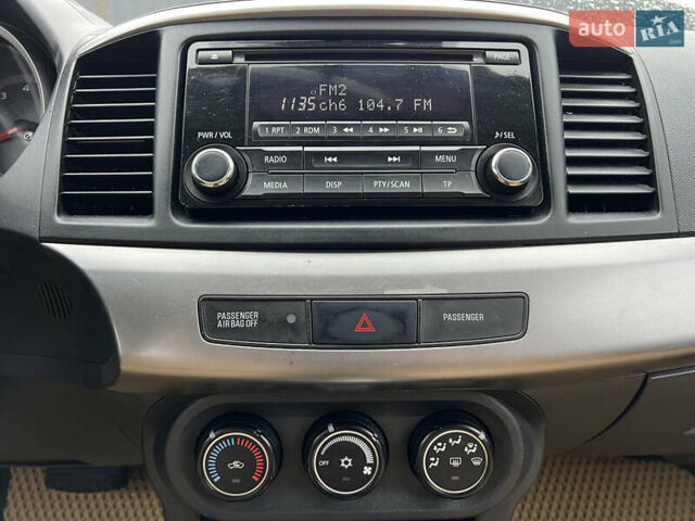 Бежевий Міцубісі Lancer, об'ємом двигуна 1.5 л та пробігом 245 тис. км за 6499 $, фото 11 на Automoto.ua