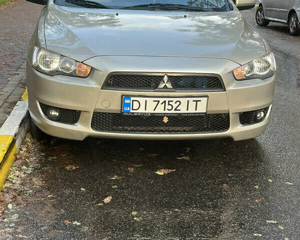 Бежевий Міцубісі Lancer, об'ємом двигуна 1.5 л та пробігом 120 тис. км за 6350 $, фото 1 на Automoto.ua