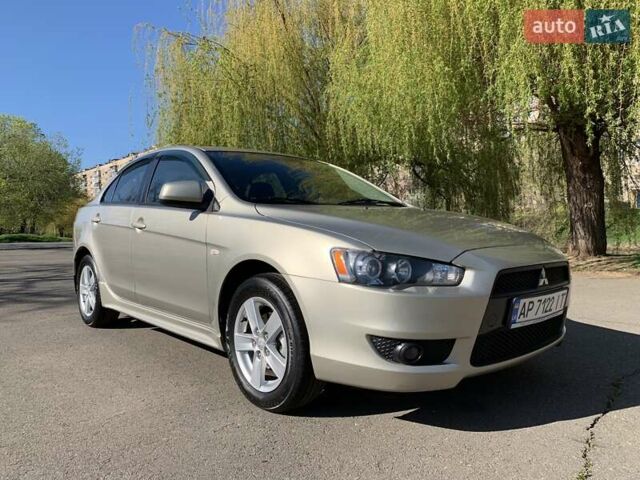 Бежевий Міцубісі Lancer, об'ємом двигуна 2 л та пробігом 175 тис. км за 7650 $, фото 3 на Automoto.ua