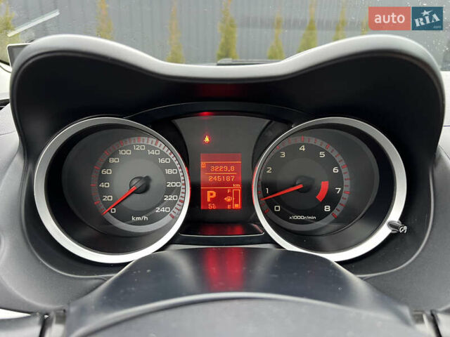 Бежевий Міцубісі Lancer, об'ємом двигуна 1.5 л та пробігом 245 тис. км за 6499 $, фото 10 на Automoto.ua