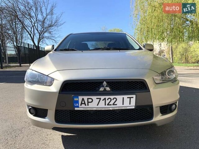 Бежевий Міцубісі Lancer, об'ємом двигуна 2 л та пробігом 175 тис. км за 7650 $, фото 2 на Automoto.ua
