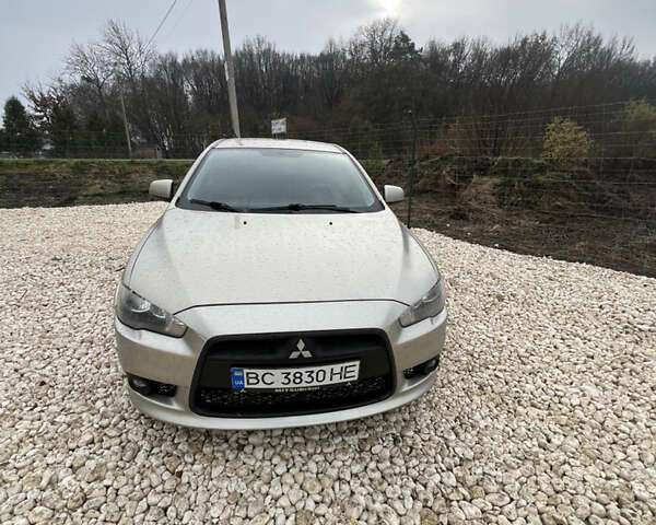 Бежевий Міцубісі Lancer, об'ємом двигуна 1.5 л та пробігом 240 тис. км за 6500 $, фото 11 на Automoto.ua