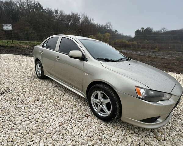 Бежевий Міцубісі Lancer, об'ємом двигуна 1.5 л та пробігом 240 тис. км за 6500 $, фото 10 на Automoto.ua