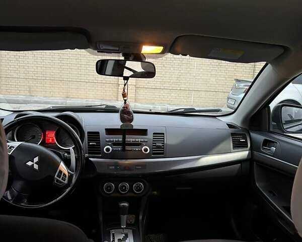 Чорний Міцубісі Lancer, об'ємом двигуна 1.8 л та пробігом 330 тис. км за 7000 $, фото 2 на Automoto.ua