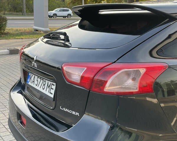 Чорний Міцубісі Lancer, об'ємом двигуна 1.8 л та пробігом 280 тис. км за 5900 $, фото 8 на Automoto.ua