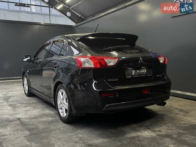 Черный Мицубиси Лансер, объемом двигателя 1.8 л и пробегом 362 тыс. км за 5500 $, фото 7 на Automoto.ua