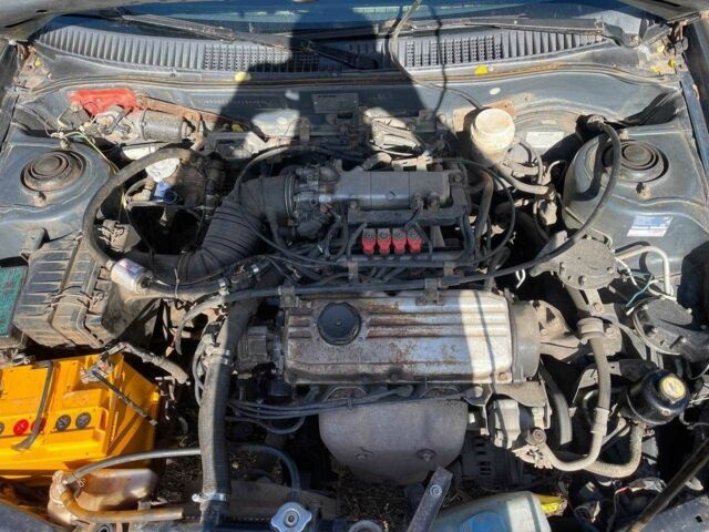 Чорний Міцубісі Lancer, об'ємом двигуна 1.3 л та пробігом 350 тис. км за 2300 $, фото 10 на Automoto.ua