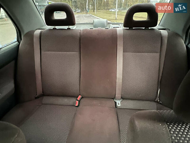 Черный Мицубиси Лансер, объемом двигателя 1.58 л и пробегом 300 тыс. км за 3850 $, фото 15 на Automoto.ua