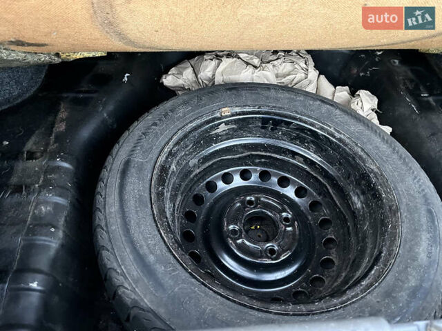 Мицубиси Лансер 2005 в Черкассах на Automoto.ua Черный Мицубиси Лансер, объемом двигателя 1.58 л и пробегом 368 тыс. км за 4400 $, фото 41 на Automoto.ua