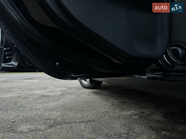 Черный Мицубиси Лансер, объемом двигателя 1.58 л и пробегом 154 тыс. км за 5500 $, фото 38 на Automoto.ua