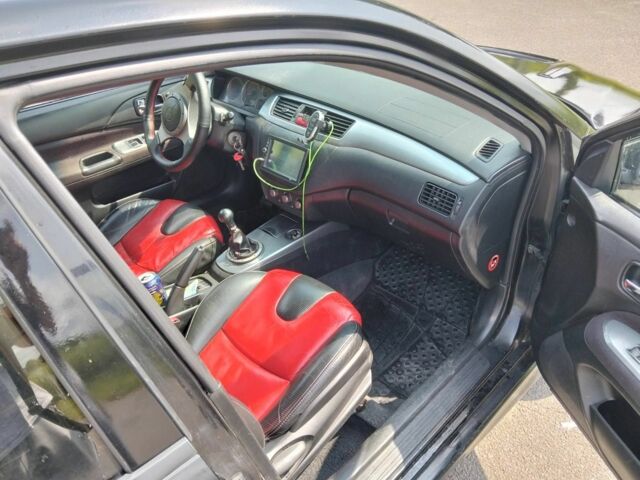Чорний Міцубісі Lancer, об'ємом двигуна 0 л та пробігом 340 тис. км за 4000 $, фото 4 на Automoto.ua