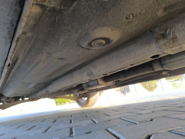 Чорний Міцубісі Lancer, об'ємом двигуна 2 л та пробігом 261 тис. км за 2700 $, фото 10 на Automoto.ua