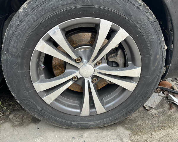 Черный Мицубиси Лансер, объемом двигателя 1.58 л и пробегом 360 тыс. км за 1500 $, фото 8 на Automoto.ua