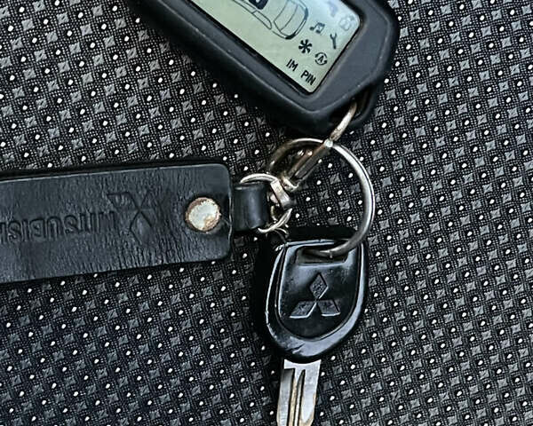 Мицубиси Лансер 2005 в Черкассах на Automoto.ua Черный Мицубиси Лансер, объемом двигателя 1.58 л и пробегом 368 тыс. км за 4400 $, фото 4 на Automoto.ua