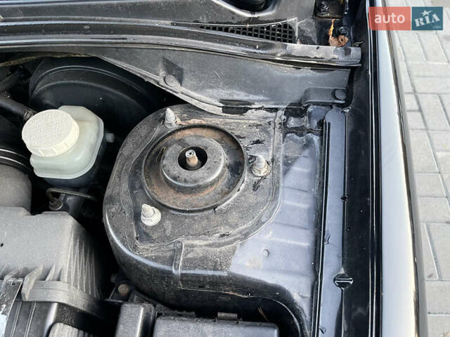 Мицубиси Лансер 2005 в Черкассах на Automoto.ua Черный Мицубиси Лансер, объемом двигателя 1.58 л и пробегом 368 тыс. км за 4400 $, фото 44 на Automoto.ua