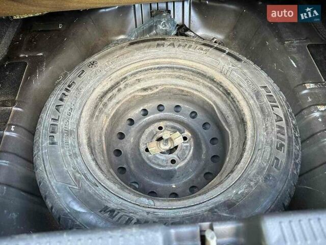 Мицубиси Лансер 2006 в Киеве на Automoto.ua Черный Мицубиси Лансер, объемом двигателя 1.58 л и пробегом 268 тыс. км за 3400 $, фото 16 на Automoto.ua