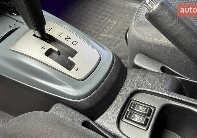 Чорний Міцубісі Lancer, об'ємом двигуна 1.58 л та пробігом 386 тис. км за 4450 $, фото 14 на Automoto.ua
