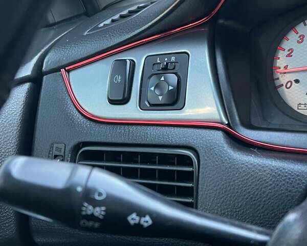 Чорний Міцубісі Lancer, об'ємом двигуна 1.58 л та пробігом 256 тис. км за 5350 $, фото 9 на Automoto.ua