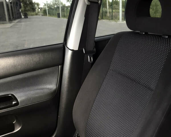 Мицубиси Лансер 2006 в Днепре (Днепропетровске) на Automoto.ua Черный Мицубиси Лансер, объемом двигателя 1.58 л и пробегом 166 тыс. км за 4800 $, фото 26 на Automoto.ua