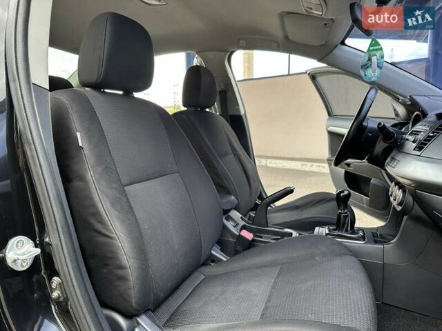 Чорний Міцубісі Lancer, об'ємом двигуна 2 л та пробігом 192 тис. км за 6500 $, фото 24 на Automoto.ua