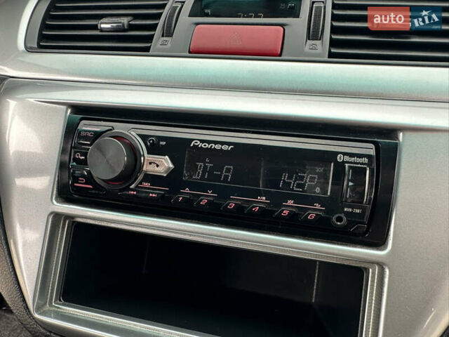 Чорний Міцубісі Lancer, об'ємом двигуна 2 л та пробігом 275 тис. км за 5300 $, фото 46 на Automoto.ua