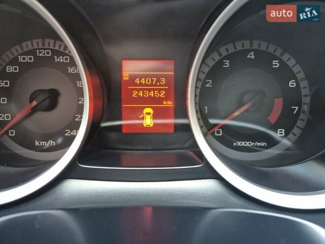 Чорний Міцубісі Lancer, об'ємом двигуна 2 л та пробігом 243 тис. км за 6600 $, фото 32 на Automoto.ua