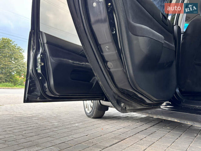 Чорний Міцубісі Lancer, об'ємом двигуна 1.6 л та пробігом 173 тис. км за 3700 $, фото 13 на Automoto.ua