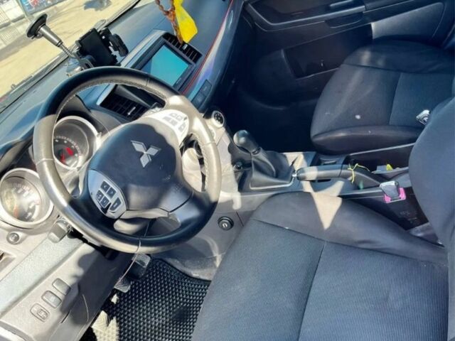 Чорний Міцубісі Lancer, об'ємом двигуна 2 л та пробігом 226 тис. км за 6700 $, фото 5 на Automoto.ua