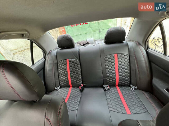 Черный Мицубиси Лансер, объемом двигателя 1.6 л и пробегом 211 тыс. км за 5700 $, фото 32 на Automoto.ua