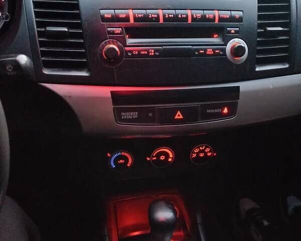 Чорний Міцубісі Lancer, об'ємом двигуна 1.5 л та пробігом 242 тис. км за 5550 $, фото 45 на Automoto.ua