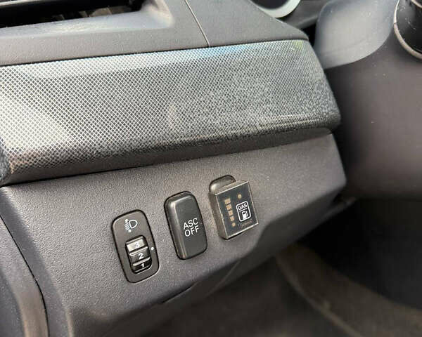 Черный Мицубиси Лансер, объемом двигателя 2 л и пробегом 219 тыс. км за 6400 $, фото 16 на Automoto.ua