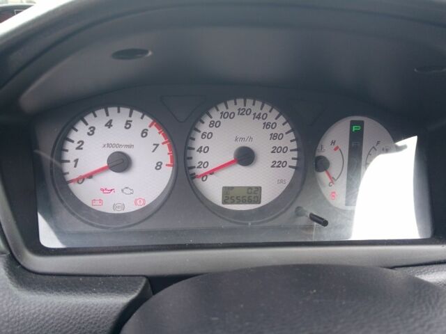 Чорний Міцубісі Lancer, об'ємом двигуна 1.6 л та пробігом 255 тис. км за 5000 $, фото 3 на Automoto.ua