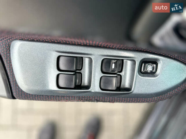 Чорний Міцубісі Lancer, об'ємом двигуна 2 л та пробігом 275 тис. км за 5300 $, фото 49 на Automoto.ua