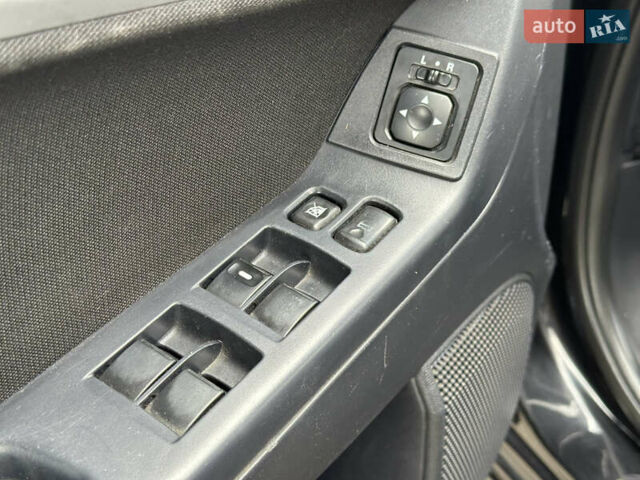 Чорний Міцубісі Lancer, об'ємом двигуна 2 л та пробігом 192 тис. км за 6500 $, фото 15 на Automoto.ua