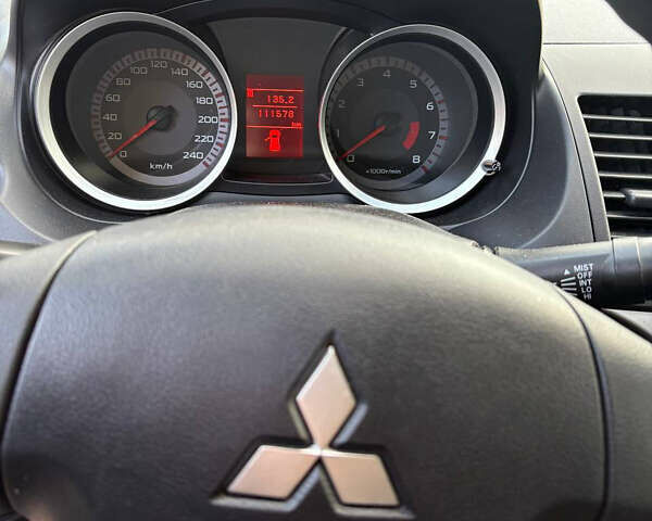 Черный Мицубиси Лансер, объемом двигателя 1.5 л и пробегом 111 тыс. км за 7500 $, фото 16 на Automoto.ua