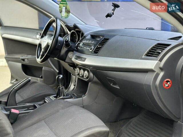 Чорний Міцубісі Lancer, об'ємом двигуна 2 л та пробігом 192 тис. км за 6500 $, фото 20 на Automoto.ua