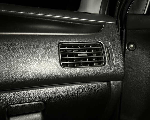 Черный Мицубиси Лансер, объемом двигателя 1.6 л и пробегом 211 тыс. км за 5700 $, фото 35 на Automoto.ua