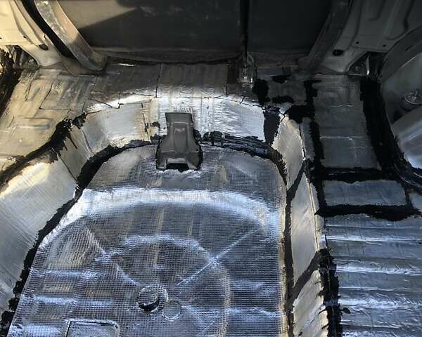 Чорний Міцубісі Lancer, об'ємом двигуна 1.59 л та пробігом 179 тис. км за 4980 $, фото 17 на Automoto.ua